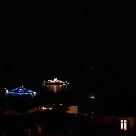 فيلة Casa Marino Aurora *