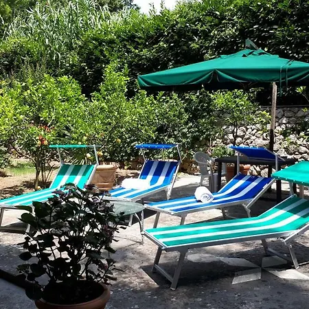 Casa Marino Aurora فيلة كابري